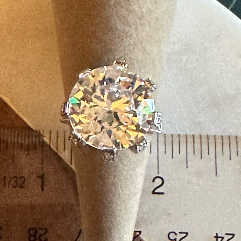 Cocktail Ring - Picture 12 of 14